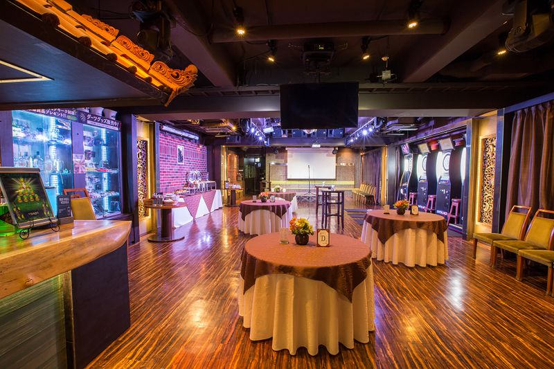 スリーモンキーズカフェ上野店 - グレースバリ上野公園前店　