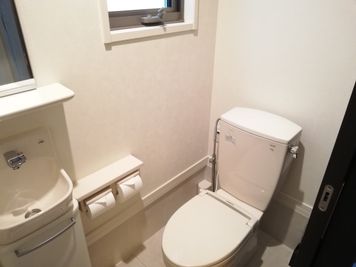 トイレ×2あり。 - 防音サロン Bright レッスンルームのその他の写真