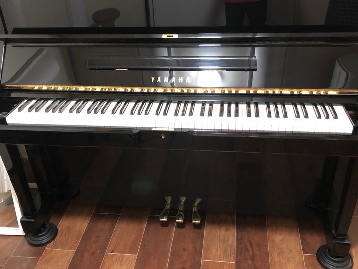 【C studio】 - ケイコバ音楽スタジオ(旧KMA音楽スタジオ)