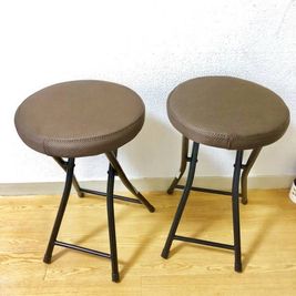 折り畳みの予備イスを2脚ご用意しております - FSB＠秋葉原 FSB秋葉原　個室会議室の設備の写真