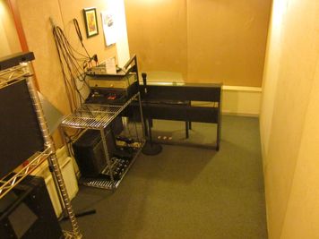 ヴァーヴミュージックスクール Cスタジオの室内の写真
