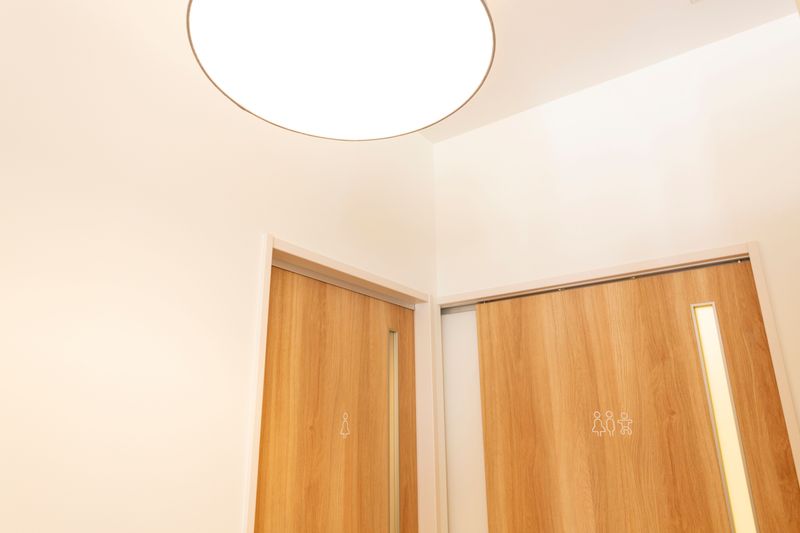 1階　オープンスペース - コワーキングスペースＬＡＭＰ