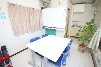 ｉランドん　丹波橋駅前キタゲン レンタルスペース・貸し会議室【丹波橋駅前キタゲン】の室内の写真