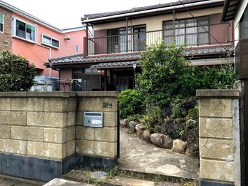 閑静な住宅街の一戸建て - 大宮台ひだまりと本の家 洋室の室内の写真