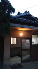 玄関 - Hostel みんか松本 ゆったり和室の日本家屋の室内の写真
