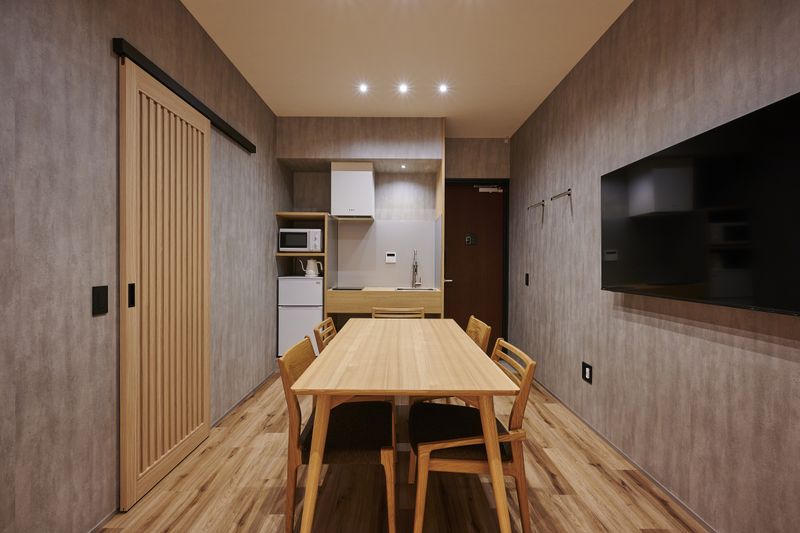 テレワーク、誕生日、撮影など。 - カラーズ博多