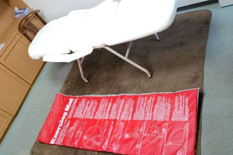 レンタルサロン相談ルーム（個室） - 貸会議室リヴィング・ラボとくしま