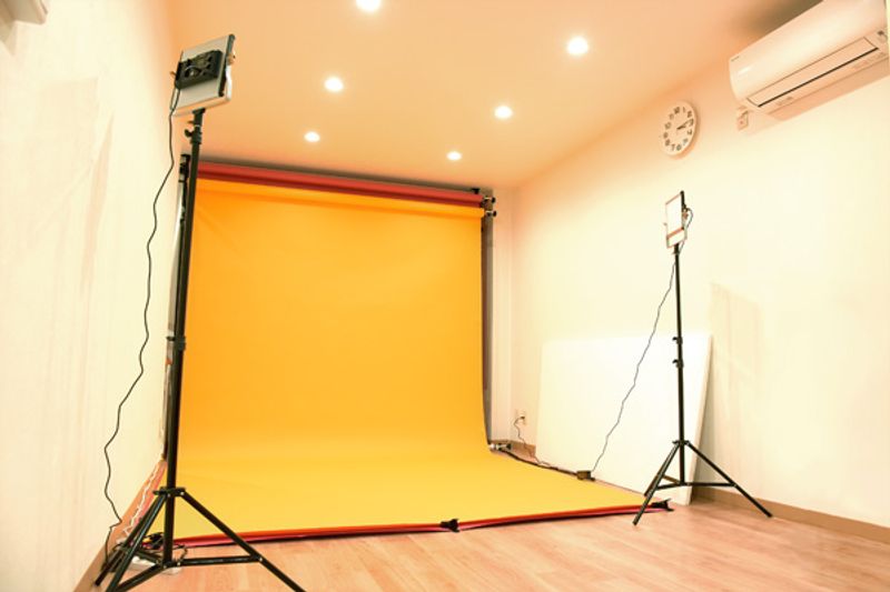 全15色の背景紙が使える撮影スペース。 - コスペディアスタジオ 撮影スタジオの室内の写真