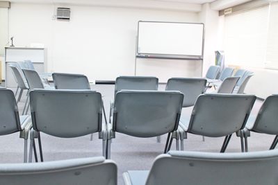 四ツ橋・近商ビル10B（シアター形式）※変更・現状は利用者様にてご対応 - SMG/ 四ツ橋・近商ビル ＳＭＧ貸し会議室/近商ビル10階B室の室内の写真