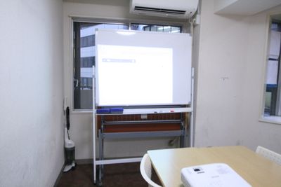 ふれあい貸し会議室 新宿ダイカンB ふれあい貸し会議室新宿B-501の室内の写真