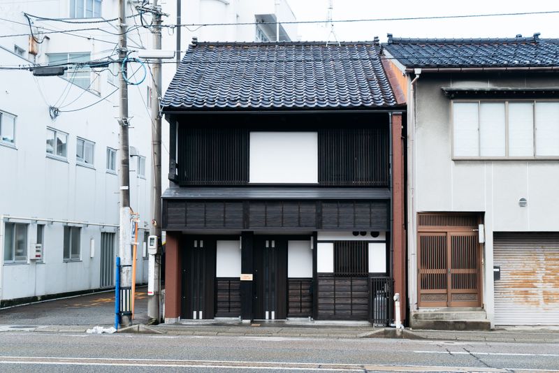 リビング - Azuki旅音