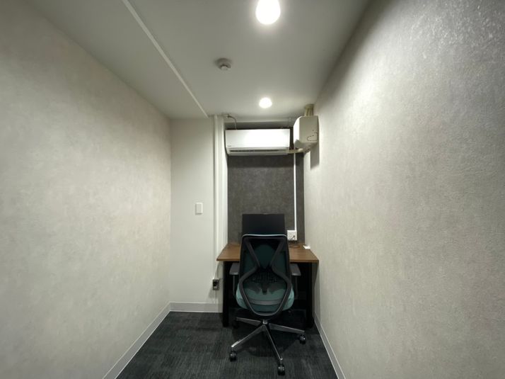 TIME SHARING渋谷ワールド宇田川ビル【無料WiFi】 1人個室 RoomA（7F）の室内の写真