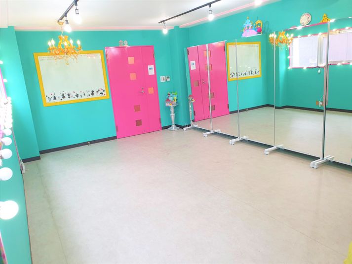 スタジオ／大部屋 4階<ベスト2> - ベストフレンドレンタルスペース