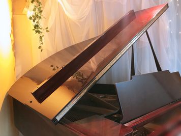 室内はよく響きます - シュシュピアノ教室 スタジオ YAMAHA C3グランドピアノ完備・一軒家のプライベート練習室の室内の写真