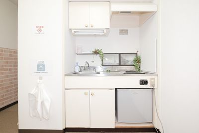 RAKUNA 秋葉原 会議室Aの室内の写真