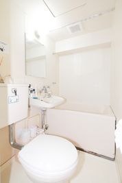 RAKUNA 秋葉原 会議室Aの室内の写真