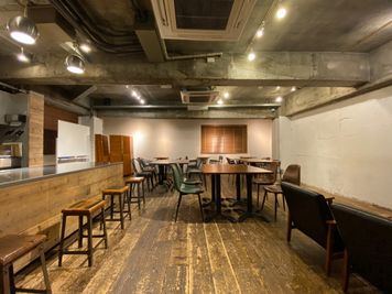 パーティーや女子会、各種会議・講演会、撮影、展示等、様々な用途で利用可能 - グレイドパーク南青山（旧：Mace南青山） （撮影1日貸し)メイスの室内の写真
