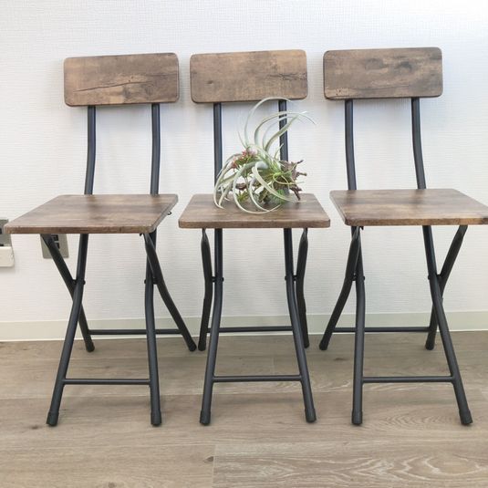 少人数レッスンに♪マットレス,大型ミラー2枚,ヨガマットが無料！ - 横浜東口ＣサロンChéri Charme マットレス完備！