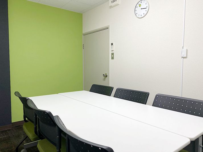 うめきた会議室413(最大6名) - 共栄実業(株)　幸福相互ビル