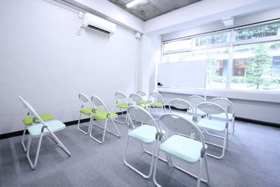 ふれあい貸し会議室 八重洲松岡 ふれあい貸し会議室 東京Aの室内の写真