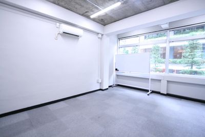 ふれあい貸し会議室 八重洲松岡 ふれあい貸し会議室 東京Aの室内の写真