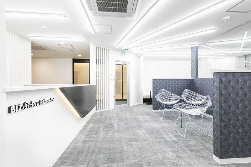 完全個室 6名用会議室 - BIZcomfort名古屋名駅南