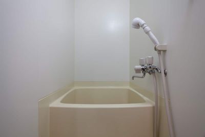 浴槽 - PINK BUILDING menowaスペースの室内の写真