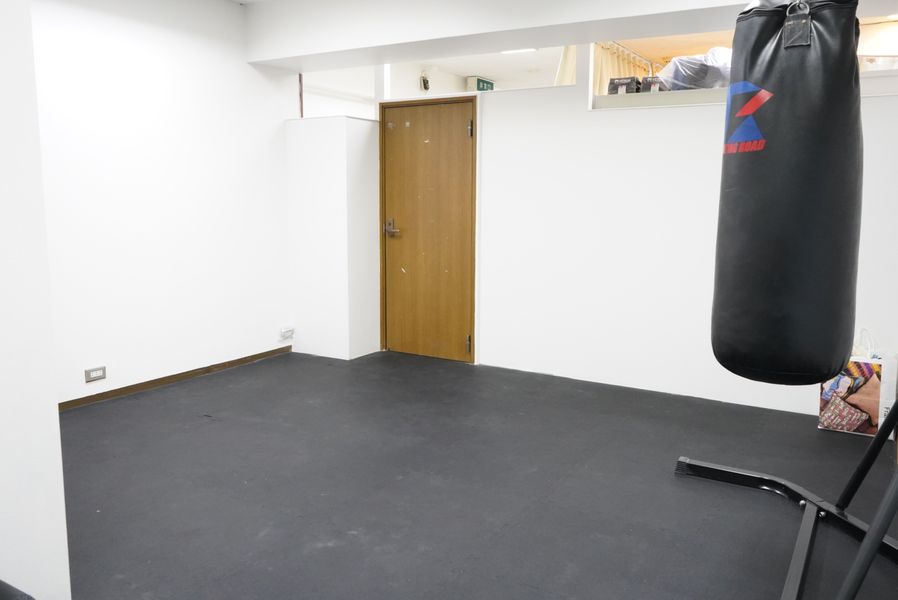 user_734f2addサンドバッグROOM user_734f2addサンドバッグROOM Caesar Studio】を予約 (¥1,650