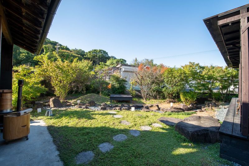 和風の一軒家 庭 テラス - レンタルスペースもちゃもちゃ