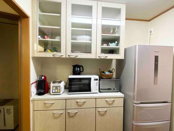 キッチンルーム - PINK BUILDING menowaスペースの室内の写真