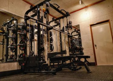 今だけ！1時間2000円で使える本格パーソナルジム - シュシュBox Gym