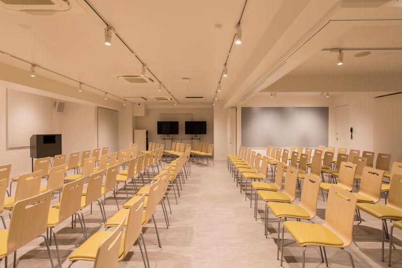 【新宿三丁目駅徒歩2分】セミナールーム 100名 - INBOUND LEAGUE