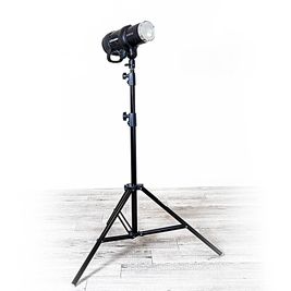 Profoto D1 250（有料） - スタジオゴーイングメリー 撮影スタジオの設備の写真