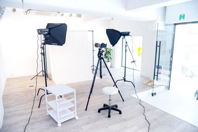 基本的な撮影機材完備 - スタジオゴーイングメリー 撮影スタジオの室内の写真