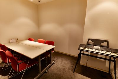 アンドビジョン株式会社 教室3（スタジオ）の室内の写真