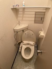 温水洗浄出来ます(^^♪ - 市川駅前としょかんのうらいちかわ 市川駅前レンタルスペース・サロン・会議室「としょかんのうら市川」の設備の写真