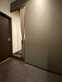 入口 - TCEサロンスタジオ 時間貸しレンタルサロン（２F）の入口の写真