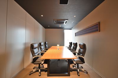 博多駅徒歩4分/快適ハイグレード会議室/Wi-Fi無料 - ガーデン博多駅前ビル