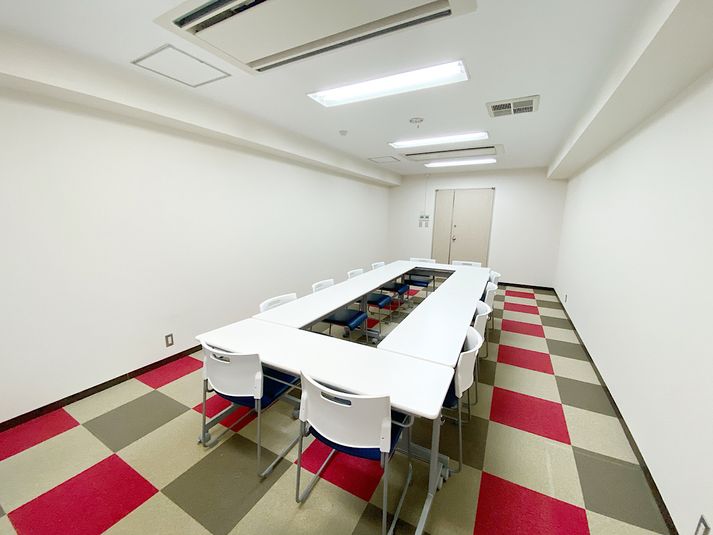 うめきた会議室　702号室 - 共栄実業(株)　TOビル