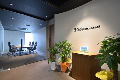 ガーデン博多駅前ビル レンタルオフィスの入口の写真
