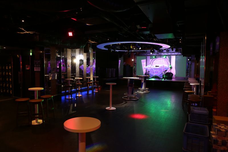 B2 GRAND FLOOR - スタジオキャメロット
