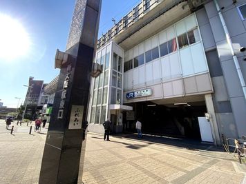 「新大阪駅」東口より徒歩4分｜ハレオフィス新大阪店｜大阪会議室 - 大阪会議室 ハレオフィス新大阪店 会議室のその他の写真