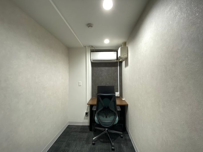TIME SHARING渋谷ワールド宇田川ビル【無料WiFi】 【閉店】個室RoomA（7F）1日貸しの室内の写真