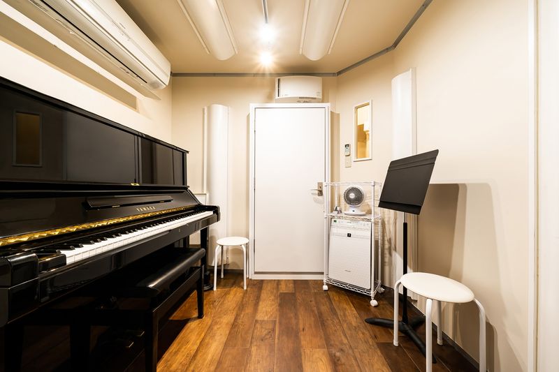 【C studio】 - ケイコバ音楽スタジオ(旧KMA音楽スタジオ)