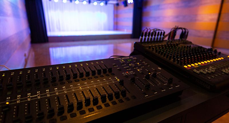 多目的スペース【BOT HALL（神戸ビーオーティーホール）】 - KOBE BOTHALL