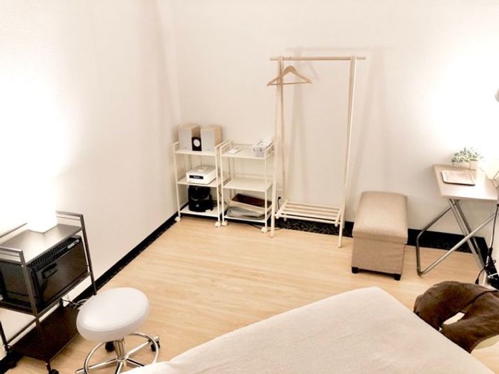 個室サロンA／女性専用 - LaQoo天神橋三丁目【シェアサロン＆レンタルスタジオ】