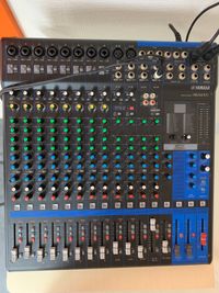 YAMAHA（ヤマハ）16chミキサー『MG16XU』 - STUDIO インセプション STUDIOインセプションの設備の写真