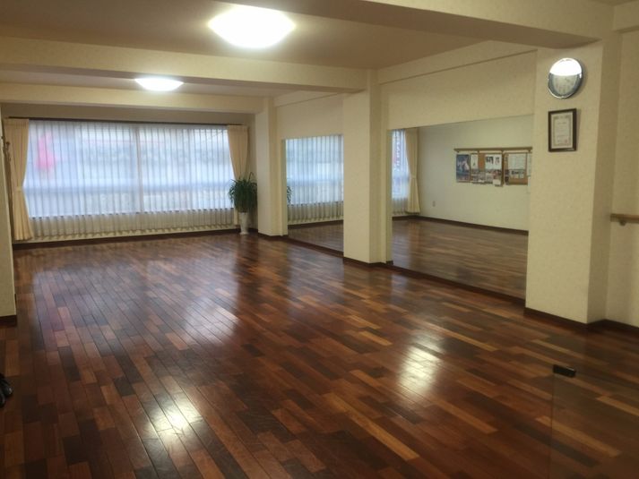 徳島スタジオ - 橋本ダンススタジオ