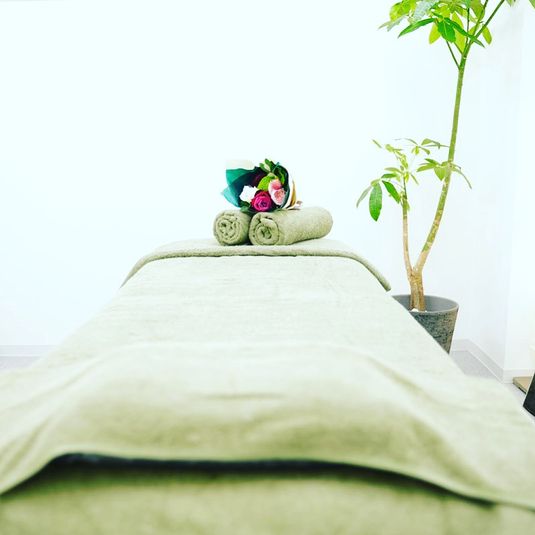 エステマッサージ、整体、鍼灸院 - salon space 