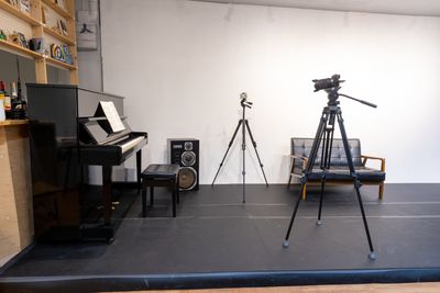 ピアノを使ったMV撮影のイメージです。 - Teatrino Polano 撮影配信パーティースペースの室内の写真